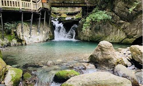 神农架天生桥风景区_神农架天生桥风景区简介