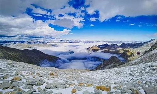 达古冰川7月份还有雪吗_达古冰川七月份有雪吗?